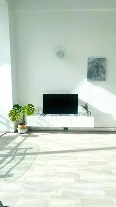 Top A Cuba, Sun, Fun, Location , Carpark, Apartment Wellington