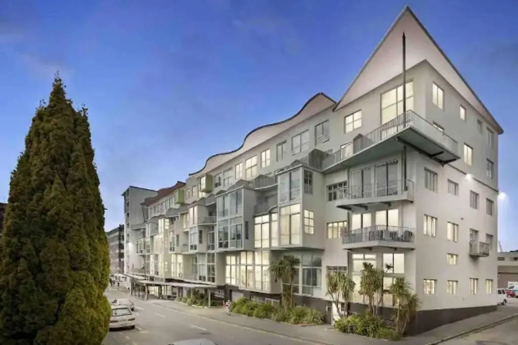 Top A Cuba, Sun, Fun, Location , Carpark, Apartment Wellington
